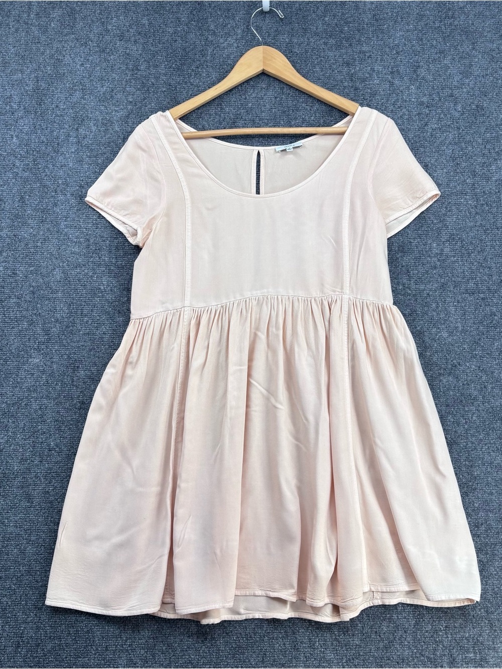 Aritzia Talula Light Peach Coquette Clean Girl Babydoll Dress Tunic Women’s M